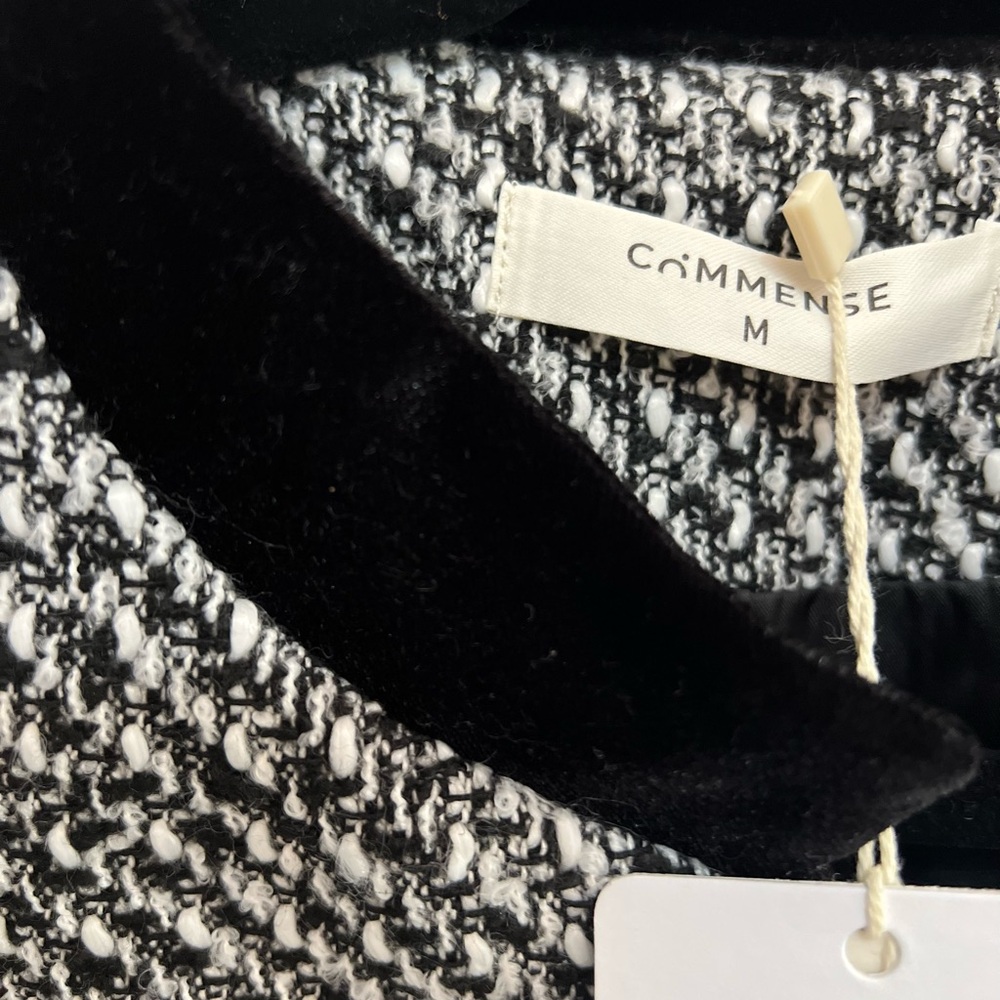 Tweed Boucle Crop Blazer - Picture 9 of 12
